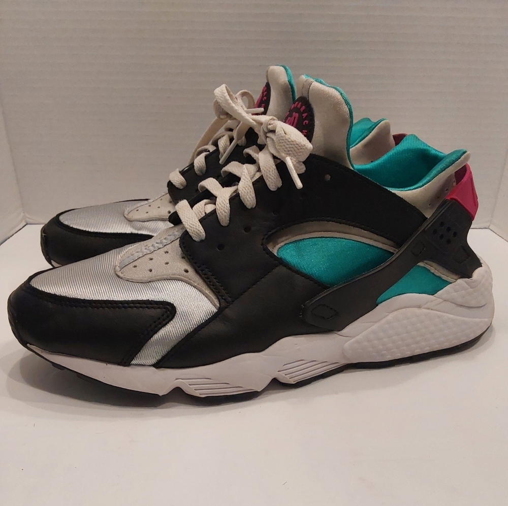 NIKE AIR HURACHE SOUTH BEACH 12M PRE-OWNED